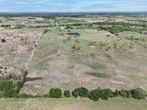 Ennis, TX 4.54 Acre Lot