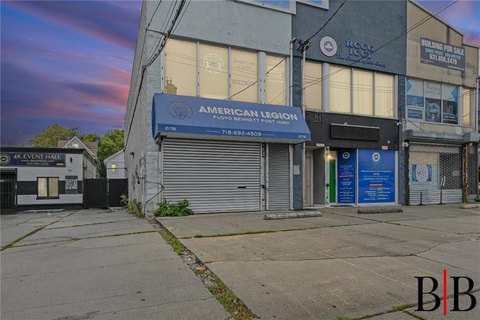 Brooklyn Commercial Building with Kitchen