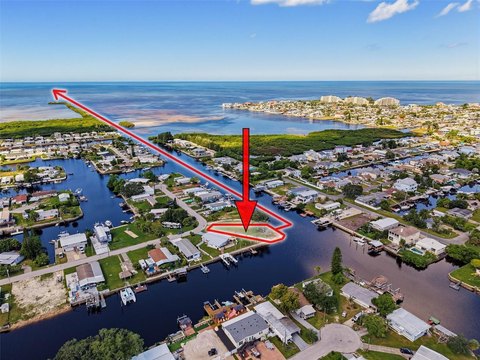 Land, HUDSON, FL