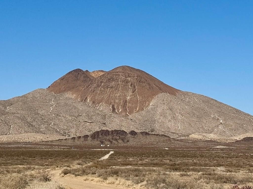 Terlingua Land with Mountain Views