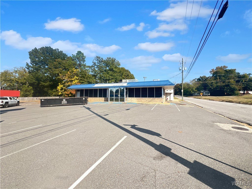 Northport Retail/Restaurant Space Available