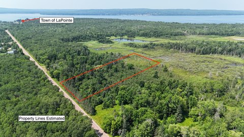 LAND - La Pointe, WI