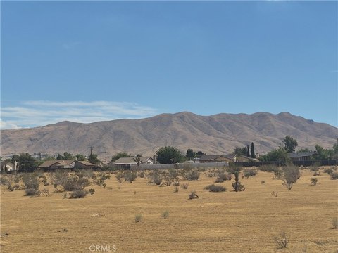 Land, Apple Valley, CA