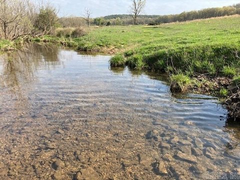 240-Acre Cattle Farm in Missouri