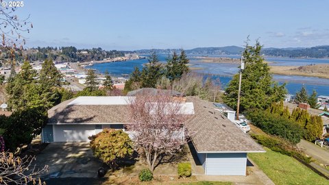 Remodeled Duplex with Bay Views