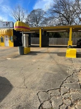 Commercial Property in Opelika, AL