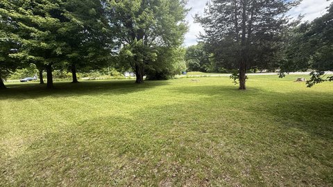 Land, Benton Harbor, MI