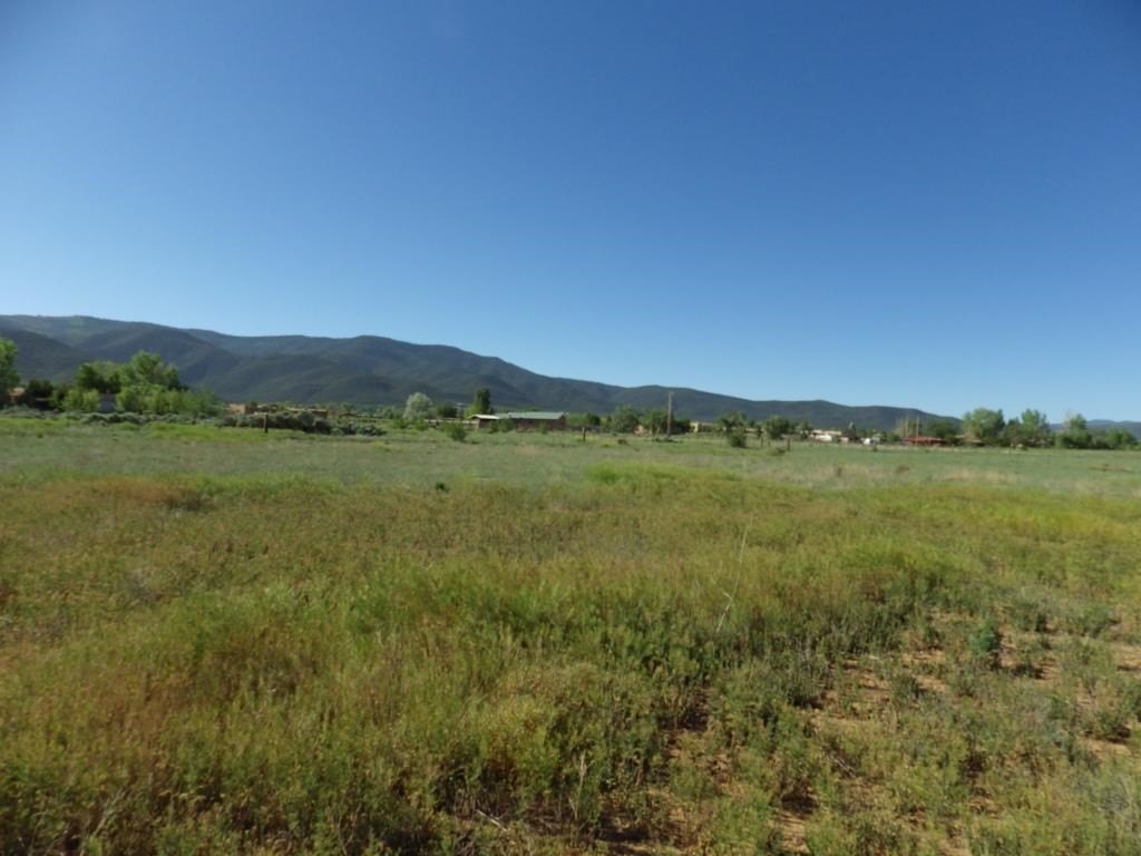 Taos Land with Water Rights