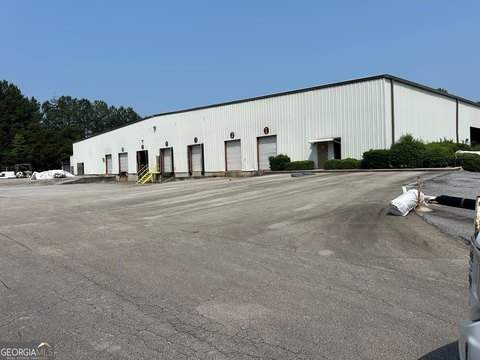 Industrial Warehouse with Tenant in Place