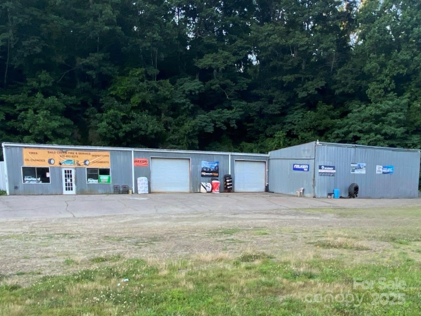 Burnsville Commercial Property with Auto Shop