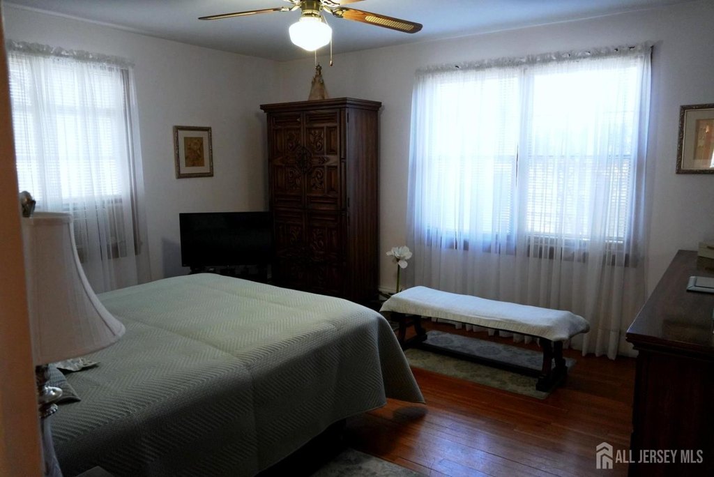 Picture 11