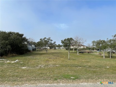 Unrestricted Lot in Port O'Connor