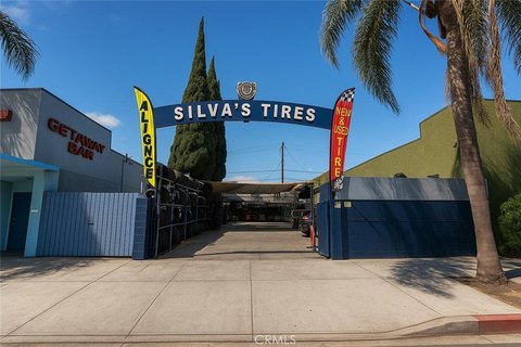 Freestanding Tire Shop Building