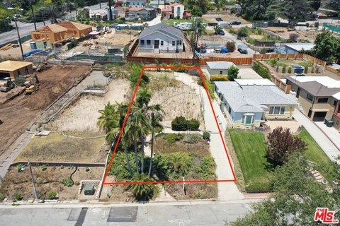 LAND - Altadena, CA