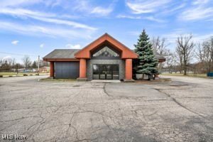 Lakefront Restaurant and Banquet Hall