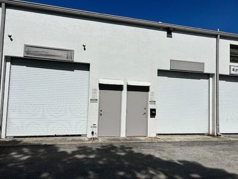 Pompano Beach Warehouse with Office