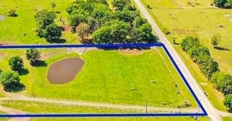 Gated Commercial Land