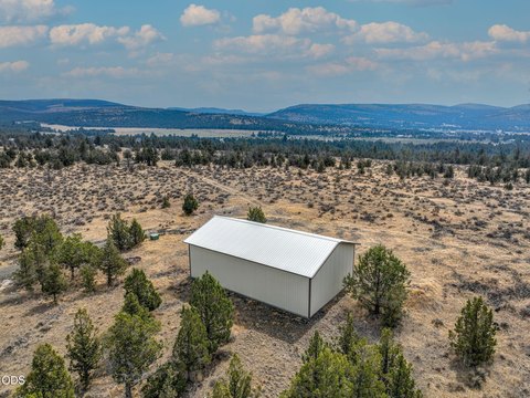 Land, Prineville, OR