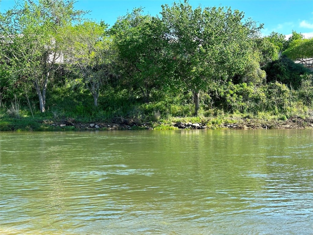 Picture 33