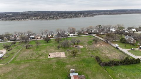 Waterfront Lake-View Home Lots