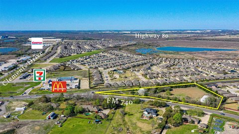 Commercial Land with Retail Shop