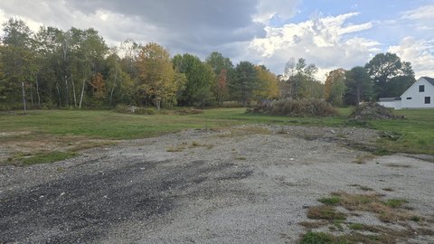 Land, Auburn, ME