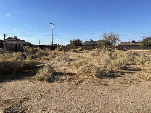 LAND - California City, CA