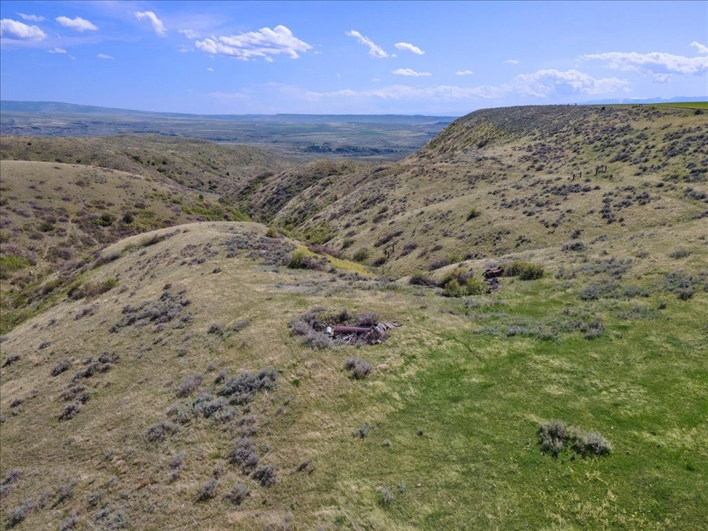 LAND - Laurel, MT