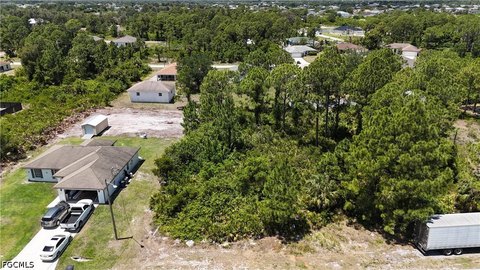 Oversized Residential Lot in Lehigh