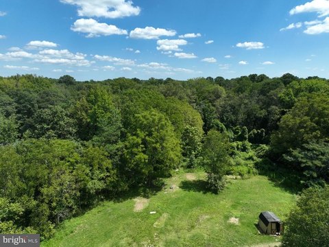 Land, SEAFORD, DE
