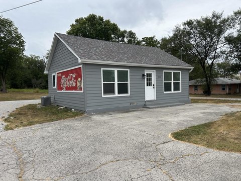 Commercial Building on Main Road