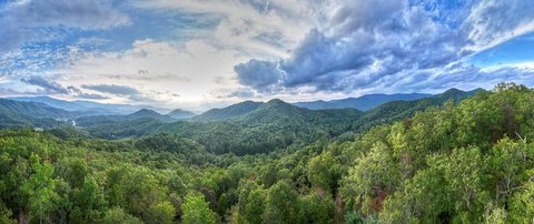 Ridgetop Retreat with Mountain Views