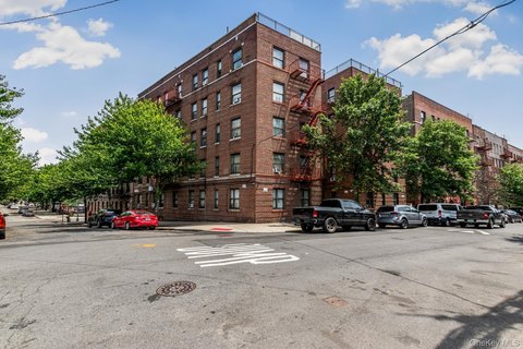 36-Unit Multifamily Apartment Building
