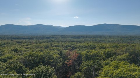 LAND - Saugerties, NY