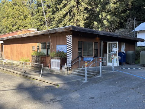 Weott Mixed-Use Income Property