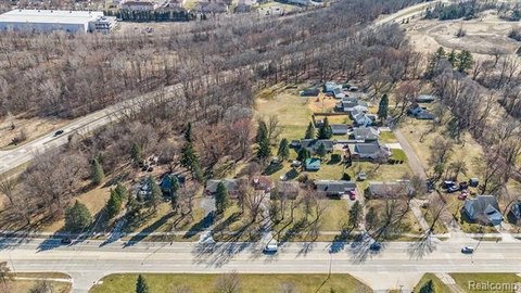 Pontiac Land Parcel For Sale