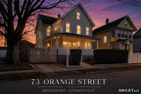 Bridgeport Multifamily with Commuter Access