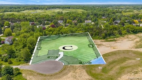 2.5-Acre Estate Homesite in Rochester