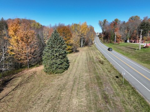 Land, Derby, VT