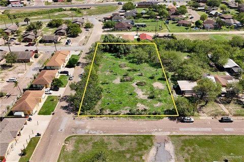 Land, Mercedes, TX