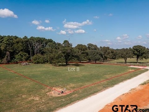 Residential Lots in Windy Lane