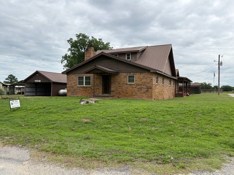 Spacious Home on Prime Pastureland