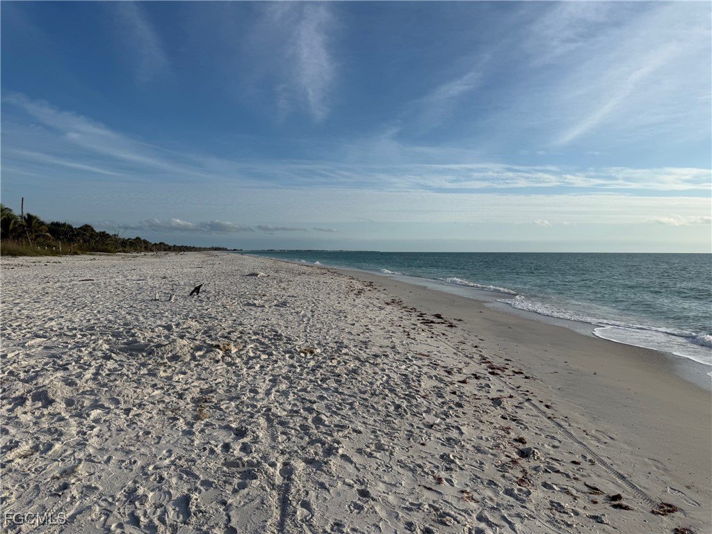 Captiva, FL Buildable Lot
