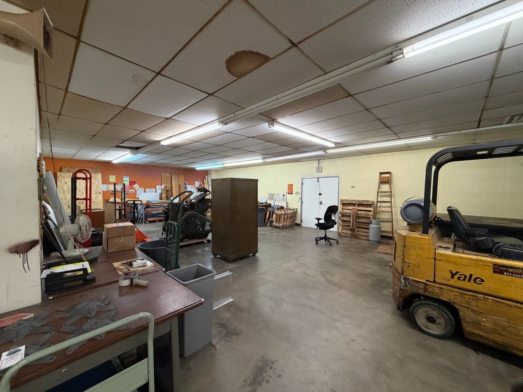 Picture 16