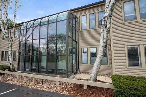Private Office Space Included Utilities