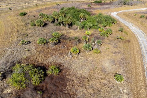 Residential Lot in Port LaBelle