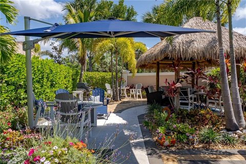 Naples Motorcoach Resort Lot