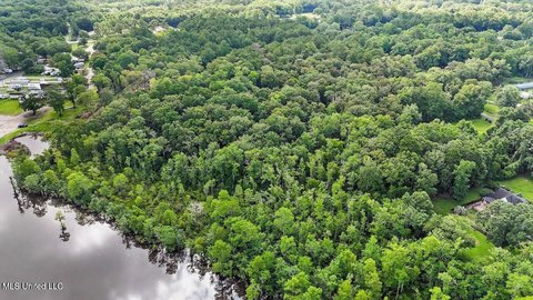 Waterfront Land on Robinson Bayou