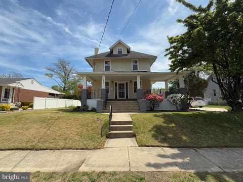 Renovated Two-Unit Home Near Philadelphia