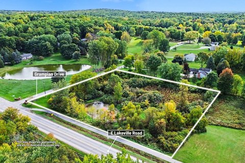 Land, Oxford, MI
